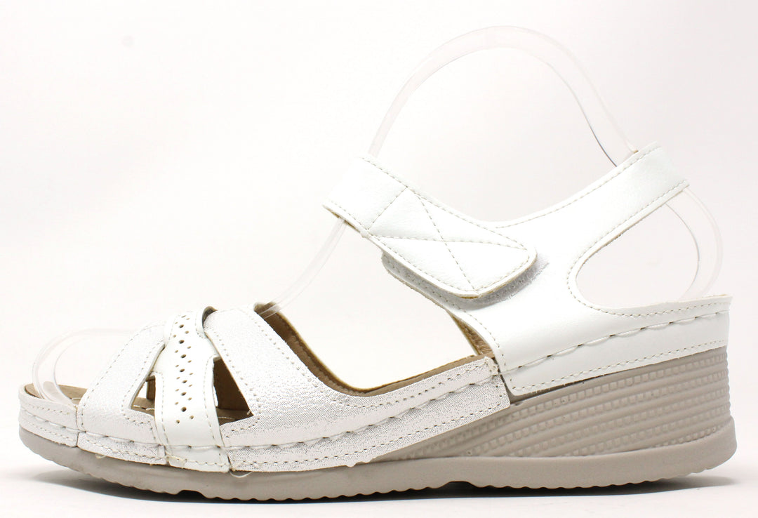 Comfort Cross Strap Sandal