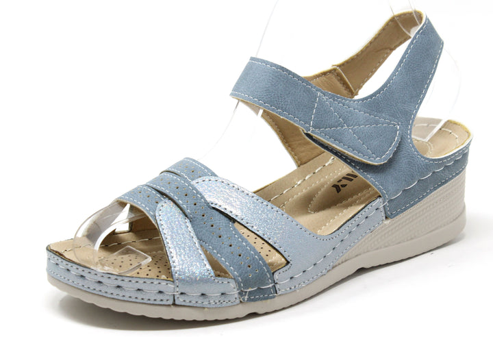 Comfort Cross Strap Sandal
