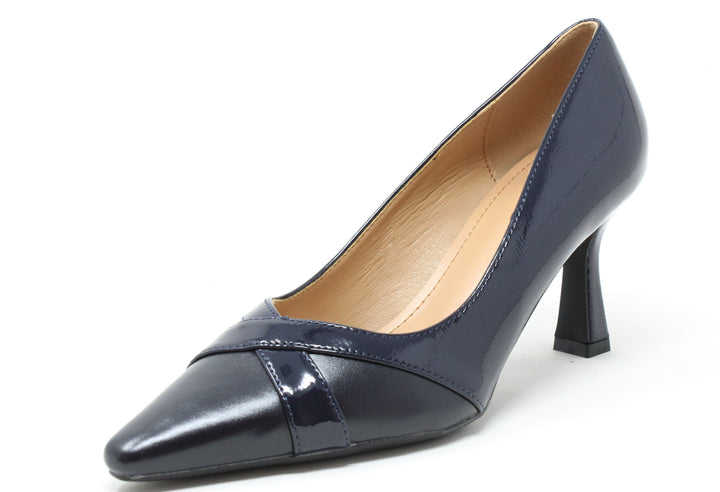Criss-Cross Heel
