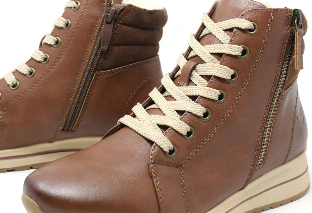 High Top Trainer