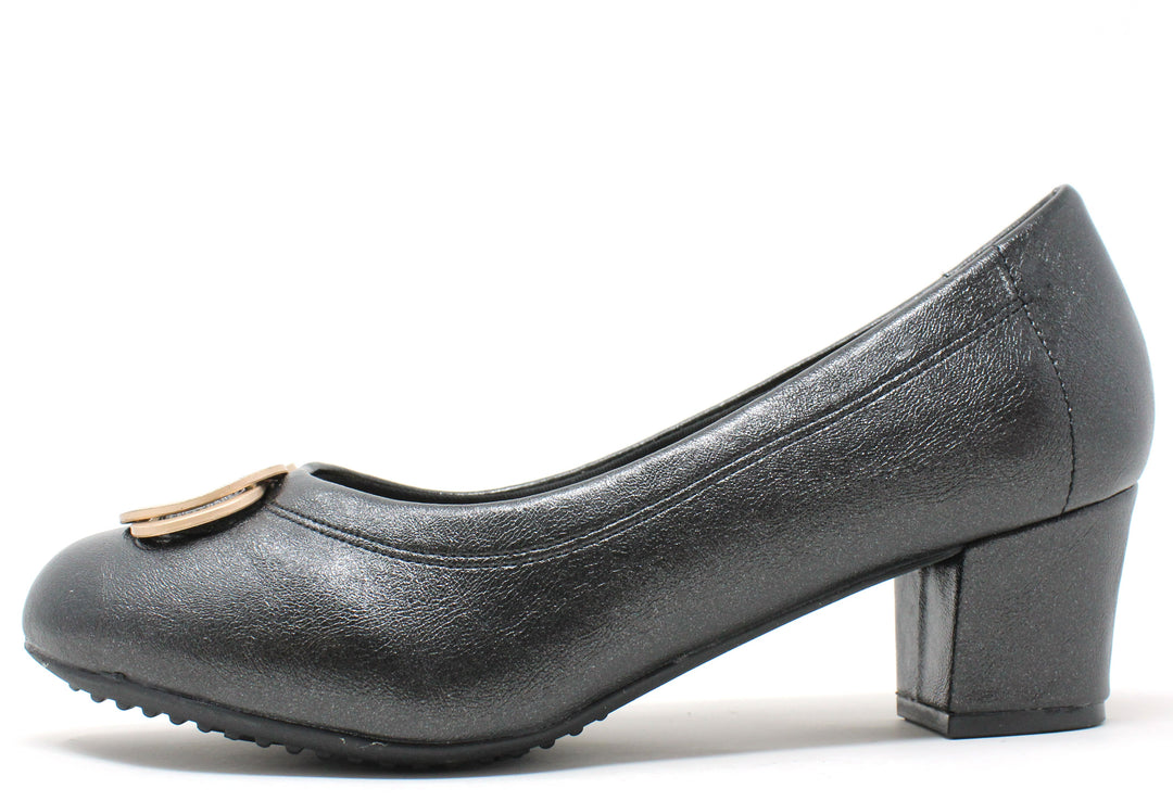 Soft Metallic Heel