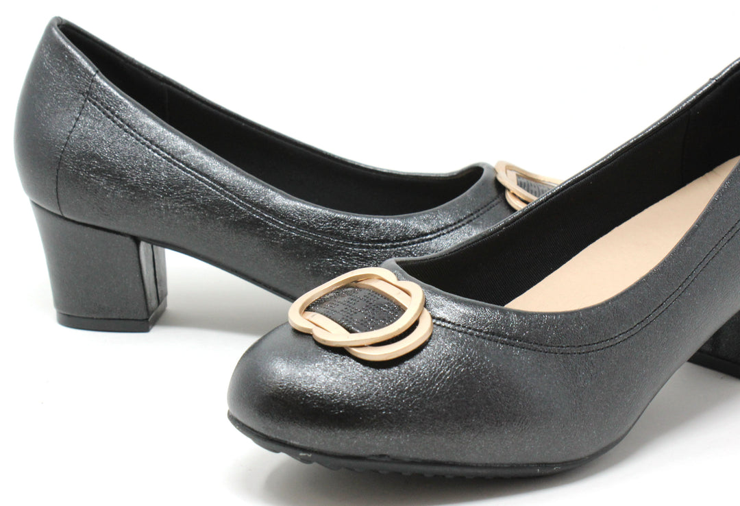 Soft Metallic Heel