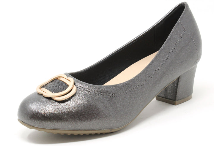 Soft Metallic Heel