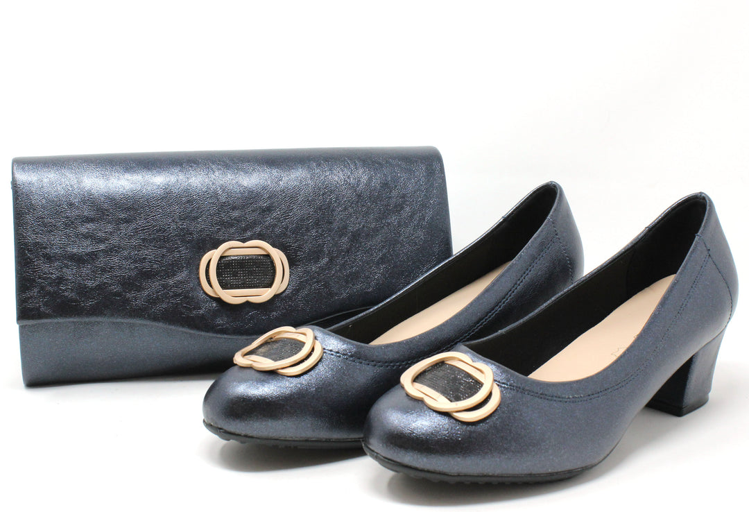 Soft Metallic Heel