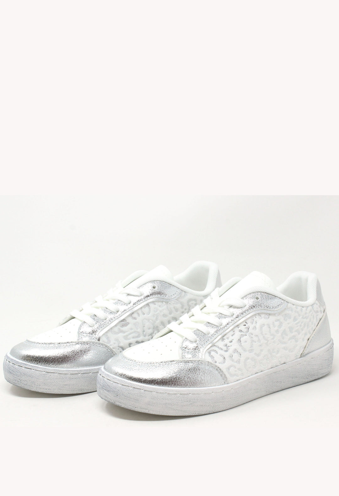 Metallic Leo Trainer