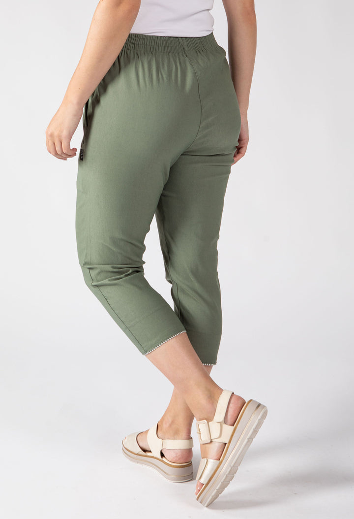 Pull On Capri Trousers