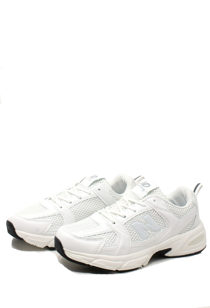 Sporty Look Trainer