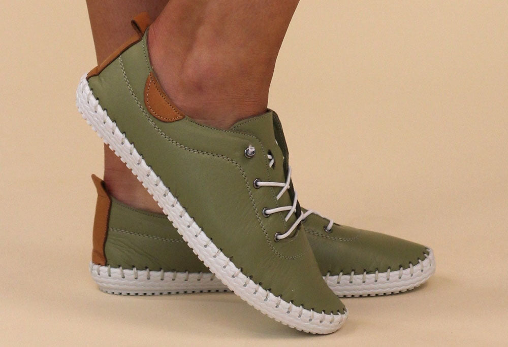 St Ives Leather Plimsoll