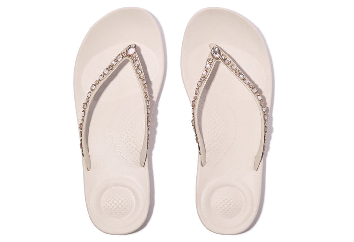 IQUSHION Multi-Crystal Toe-Posts