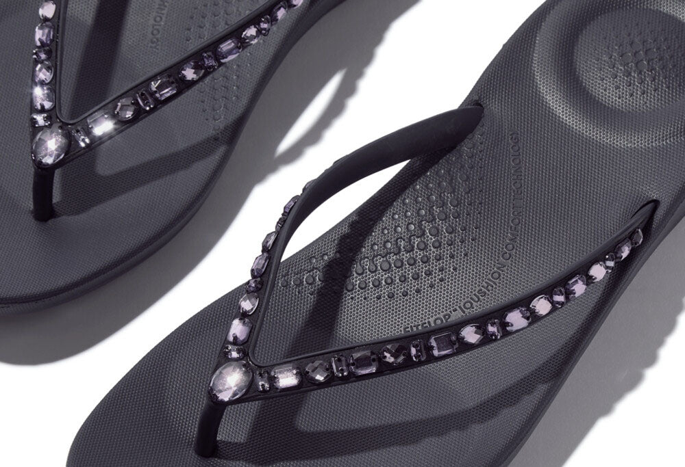 IQUSHION Multi-Crystal Toe-Posts