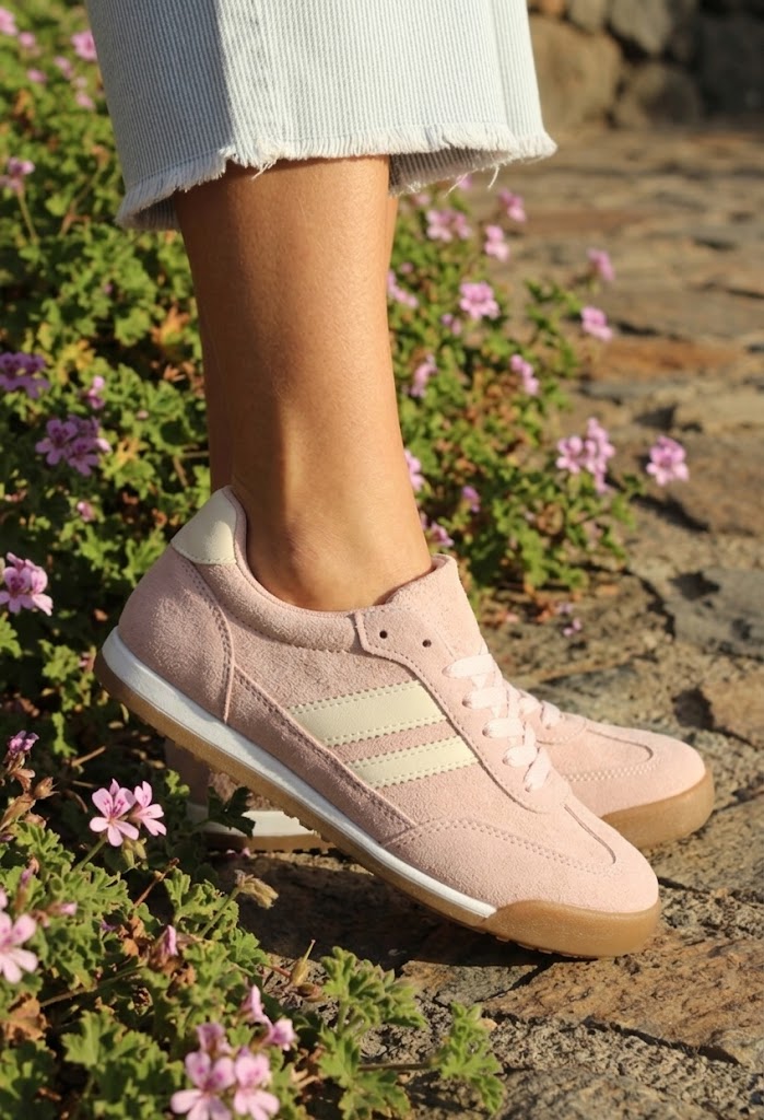 Double Stripe Trainer